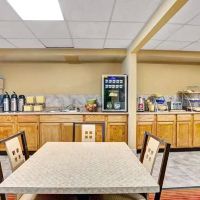 Days Inn by Wyndham Louisville Airport Fair and Expo Center ico