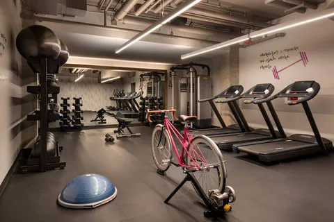 Moxy Louisville Downtown 5