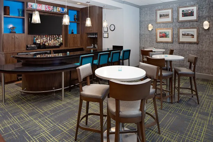 Hampton Inn Louisville Downtown 5