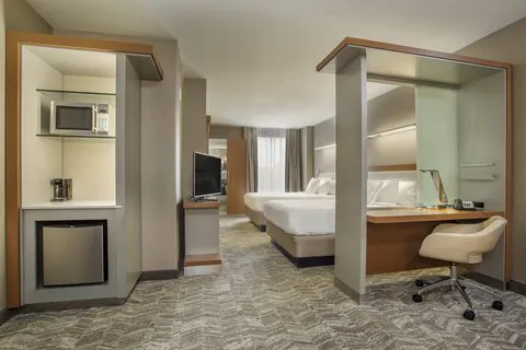 SpringHill Suites Louisville Downtown 5