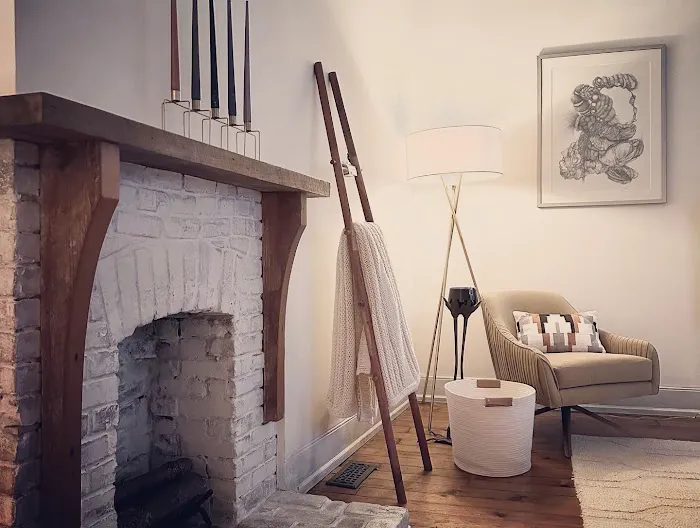 The Hilltop Hideaway - an AirBnB 5