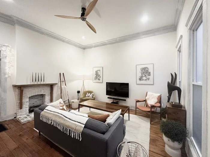 The Hilltop Hideaway - an AirBnB 5