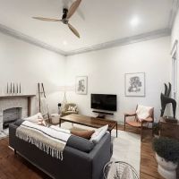 The Hilltop Hideaway - an AirBnB ico