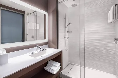 AC Hotel Louisville Downtown 5