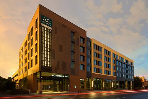 AC Hotel Louisville Downtown 5
