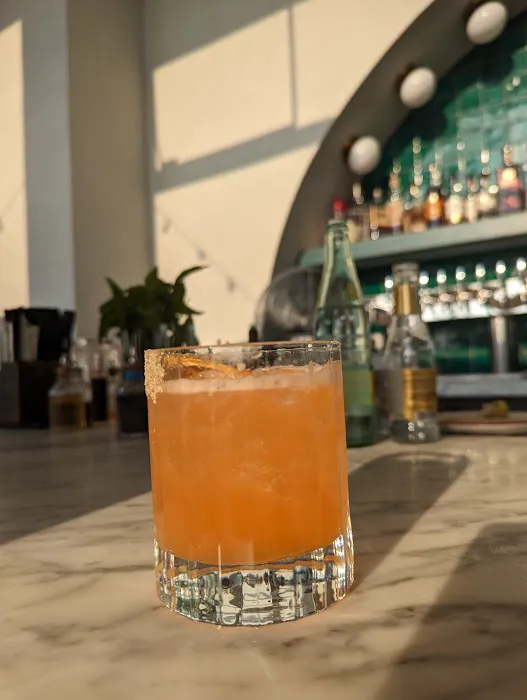 Hotel Genevieve 5