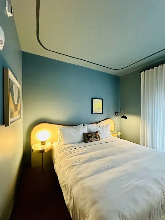 Hotel Genevieve 5