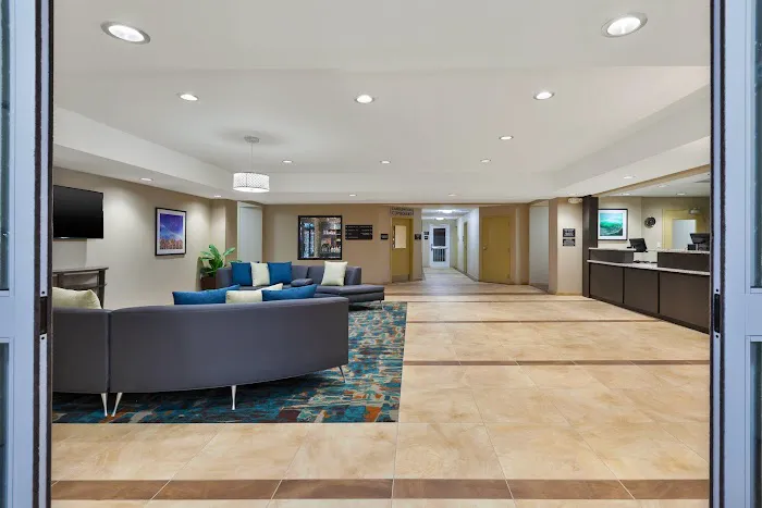 Candlewood Suites Louisville - NE Downtown Area by IHG 4