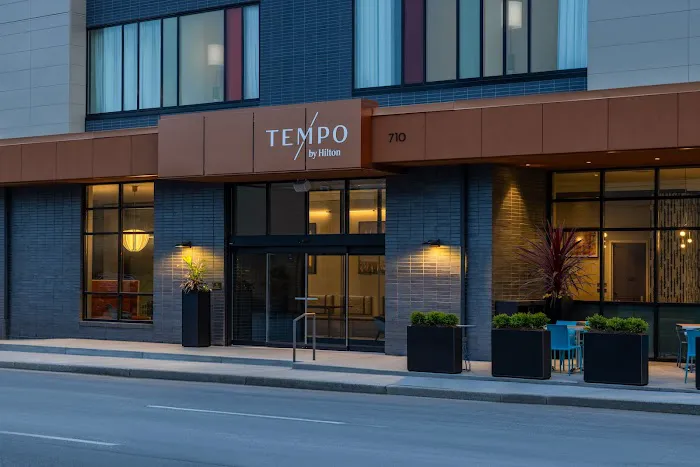 Tempo by Hilton Louisville Downtown NuLu 5