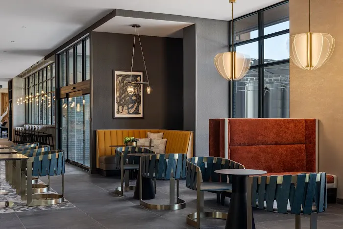 Tempo by Hilton Louisville Downtown NuLu 5