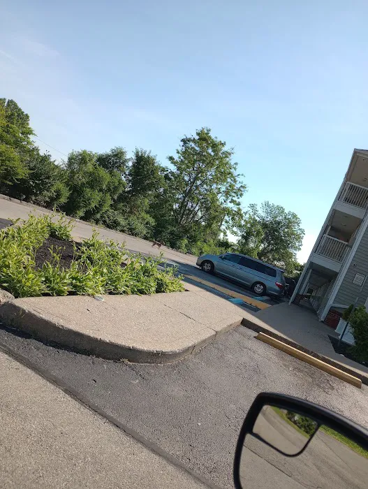 InTown Suites Extended Stay Louisville KY - Preston Hwy 4
