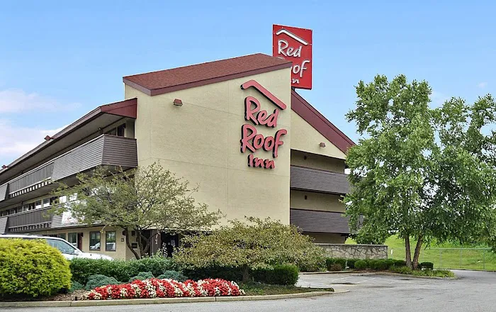 Red Roof Inn Louisville Expo Airport 5