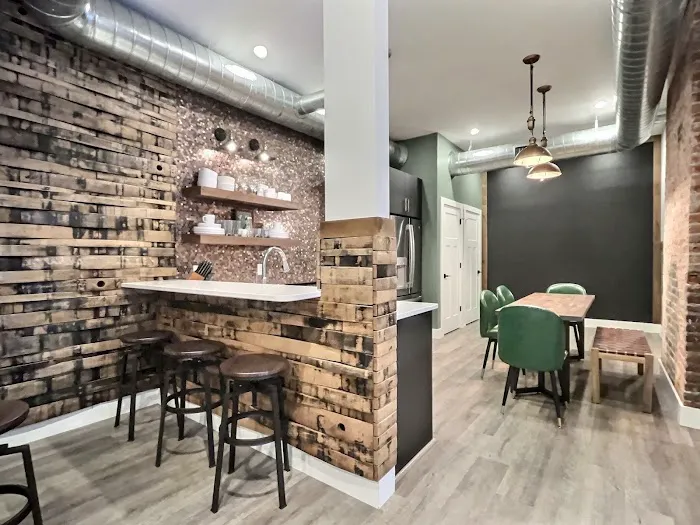 Bungalou Stay & Play 5
