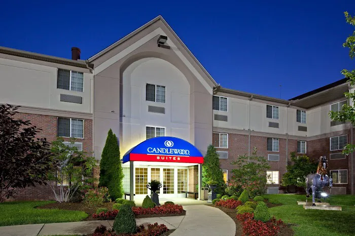 Candlewood Suites Louisville Airport by IHG 4