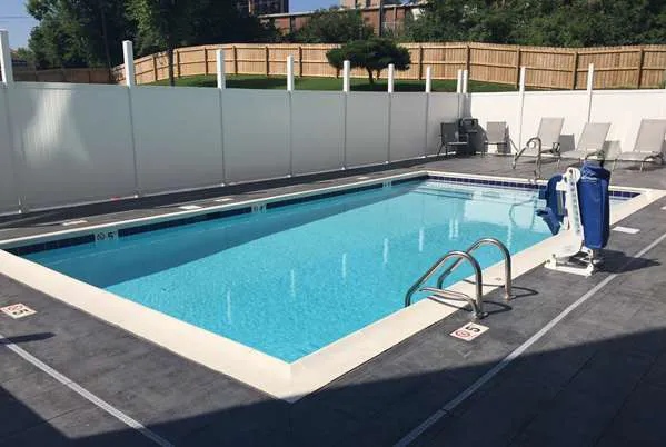 Wingate by Wyndham Louisville Fair and Expo 4