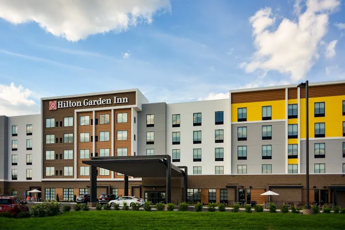 Hilton Garden Inn Louisville Mall of St. Matthews 4