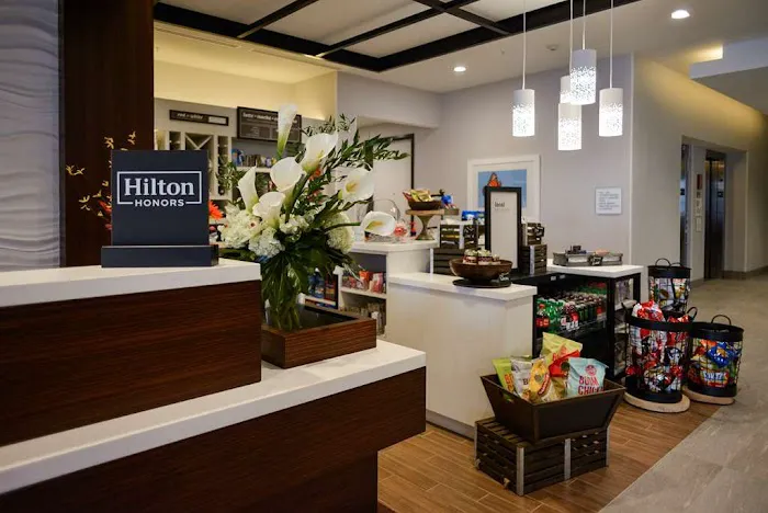 Hilton Garden Inn Louisville Mall of St. Matthews 4