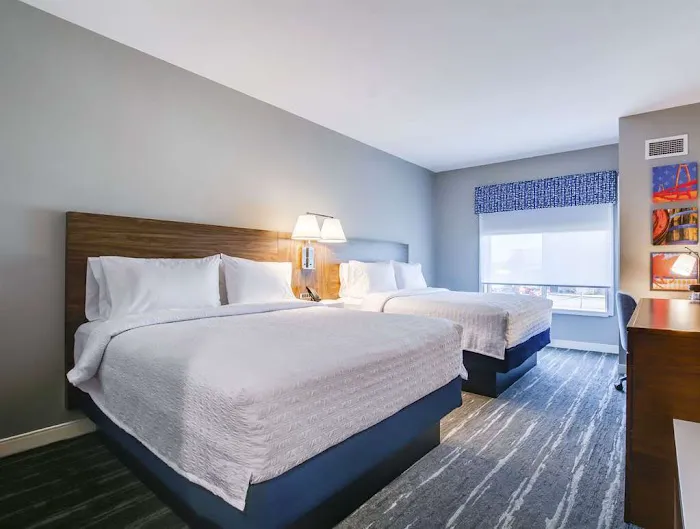 Hampton Inn & Suites by Hilton Louisville East Oxmoor 4