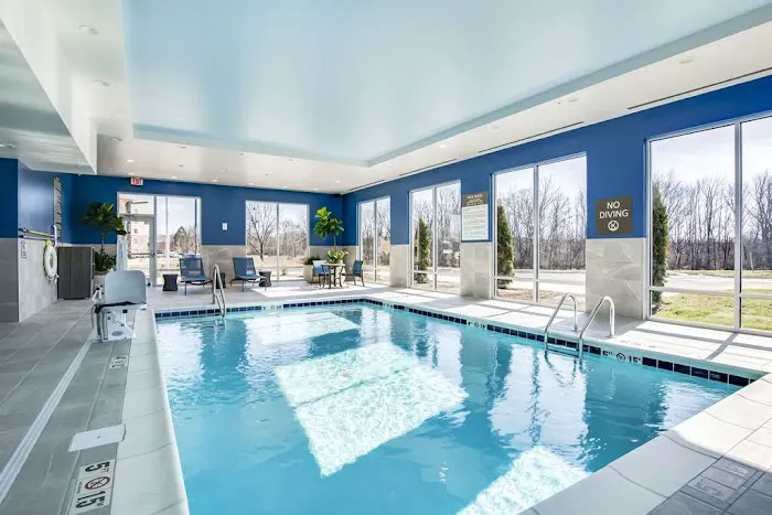 Hampton Inn & Suites by Hilton Louisville East Oxmoor 4
