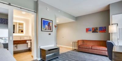 Hampton Inn & Suites by Hilton Louisville East Oxmoor