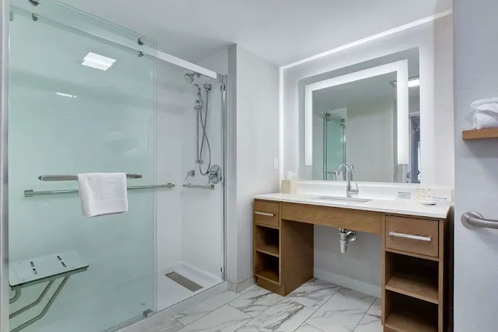 Homewood Suites by Hilton Louisville-East 4