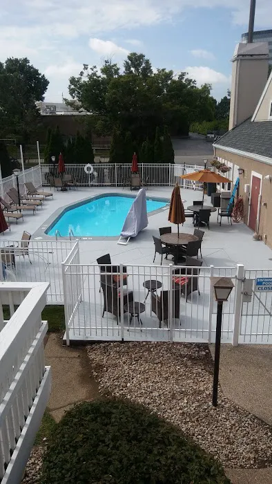 Residence Inn Louisville East 4