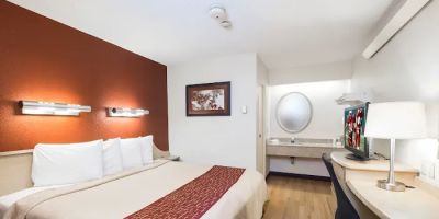 Red Roof Inn Louisville East - Hurstbourne