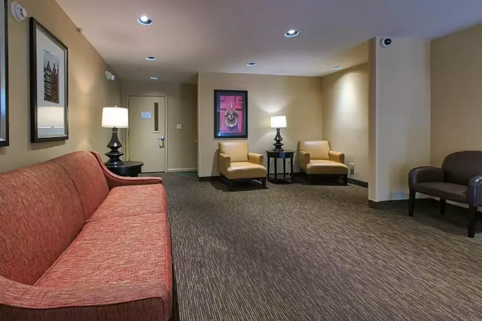 Suburban Studios Louisville East 4