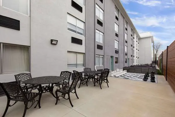 Wyndham Garden Hotel Louisville East 4