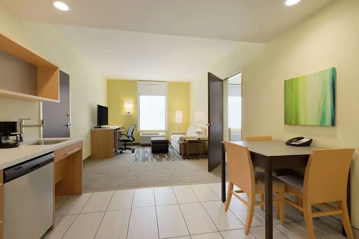 Home2 Suites by Hilton Louisville East/Hurstbourne 4