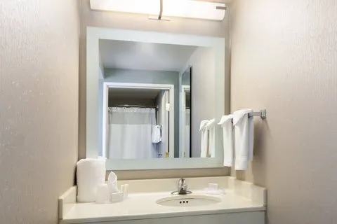 SpringHill Suites Louisville Hurstbourne/North 4