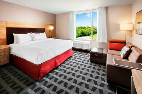 TownePlace Suites Louisville Northeast 4