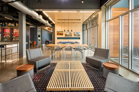 Aloft Louisville East 4