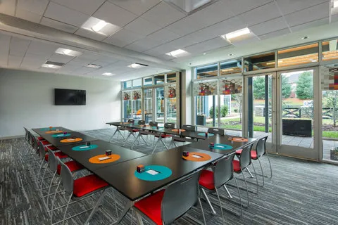 Aloft Louisville East 4
