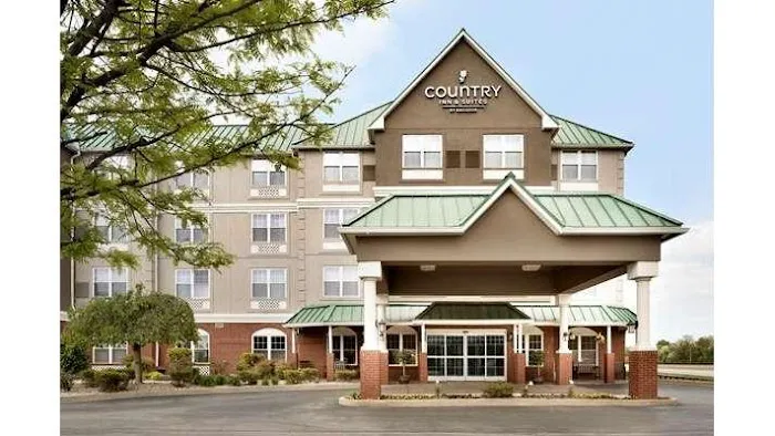 Country Inn & Suites by Radisson, Louisville East, KY 4