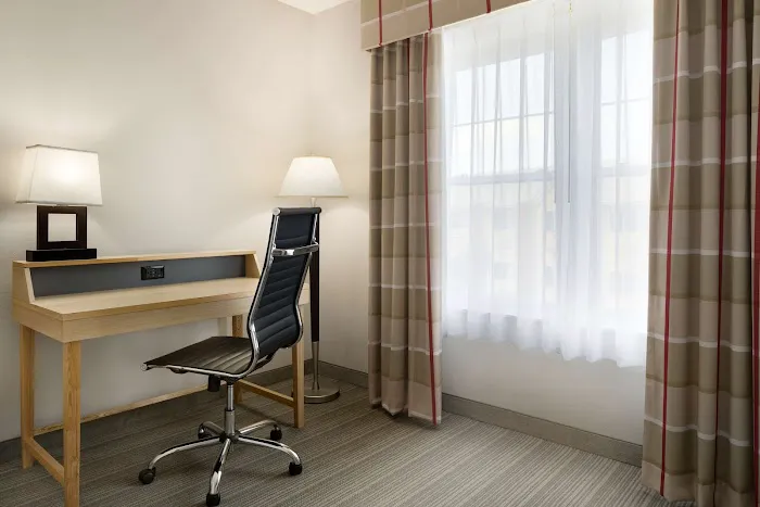 Country Inn & Suites by Radisson, Louisville East, KY 4