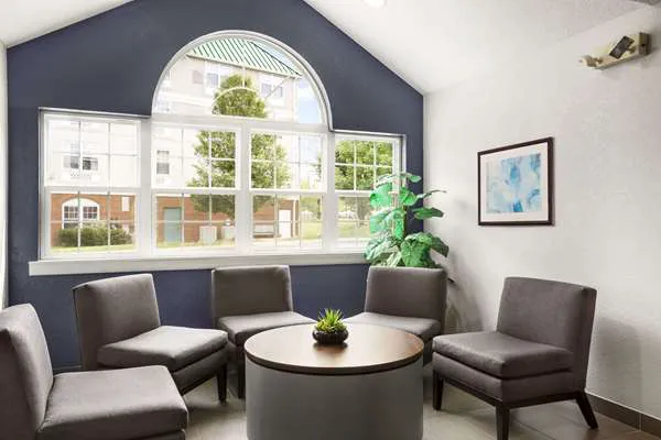 Microtel Inn & Suites by Wyndham Louisville East 4