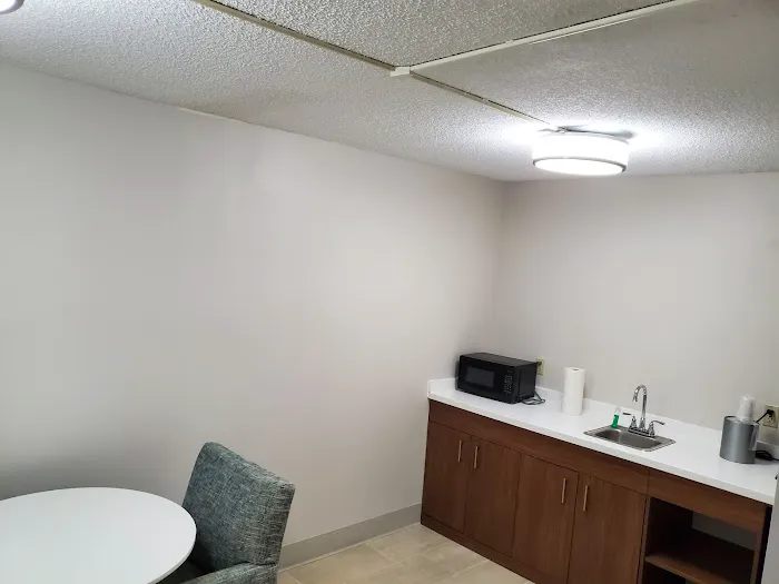 Holiday Inn Express & Suites Louisville East 4