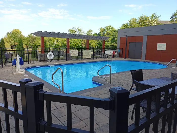 Hampton Inn Louisville-Northeast 4