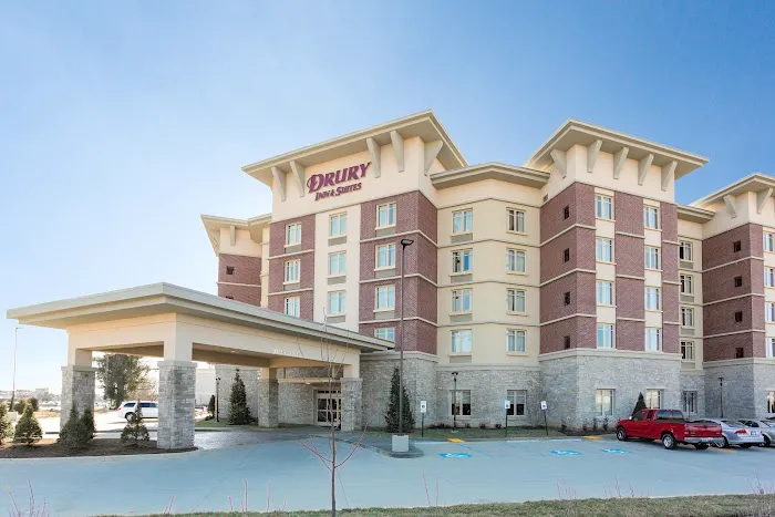 Drury Inn & Suites Louisville North 4