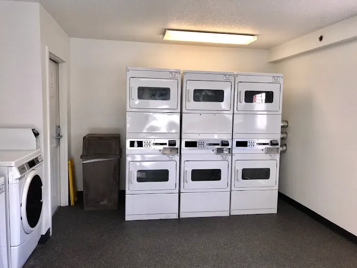 InTown Suites Extended Stay Louisville KY - Northeast 4