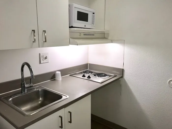 InTown Suites Extended Stay Louisville KY - Northeast 4