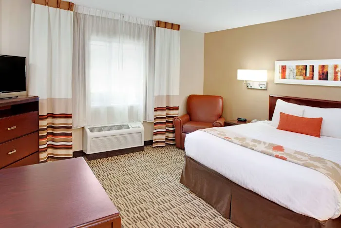 MainStay Suites Louisville Jeffersontown 4