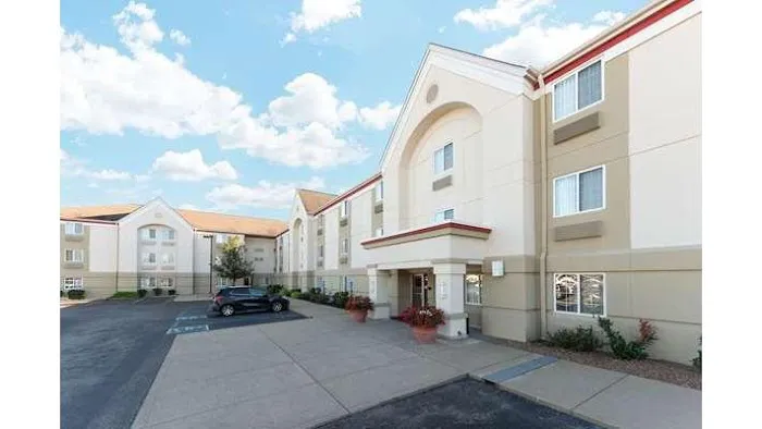 MainStay Suites Louisville Jeffersontown 4