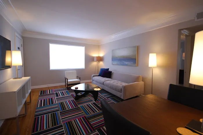 Brookwood Courtyard Furnished Short-Term Condominiums / Corporate Apartments / Vacation Rentals 5