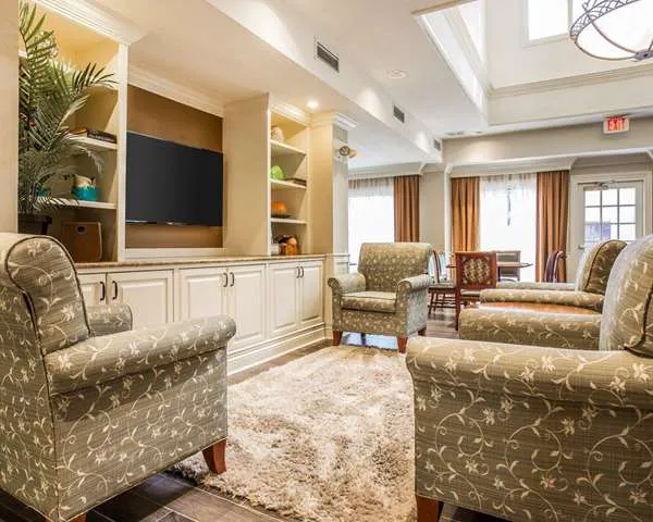Quality Suites Atlanta Buckhead Village North 5