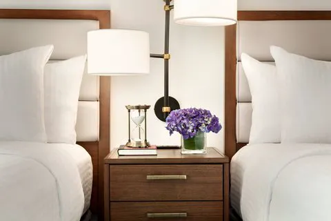 Twelve Midtown, Autograph Collection 5