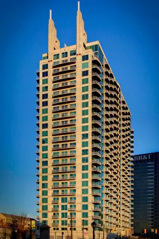 Twelve Midtown, Autograph Collection 5