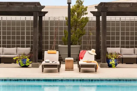 Twelve Midtown, Autograph Collection 5