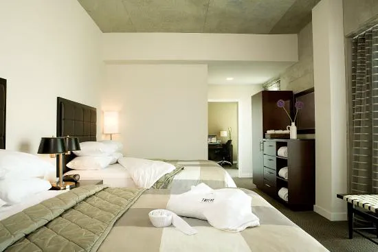 Twelve Midtown, Autograph Collection 5